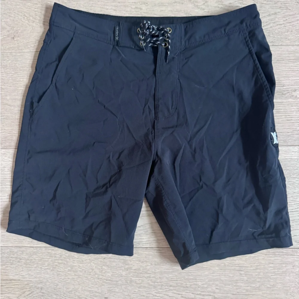 Men’s Hurley Board Shorts size 28
